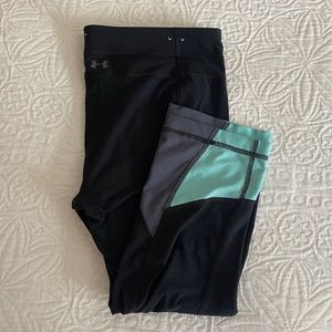 Under Armor GUC capri leggings